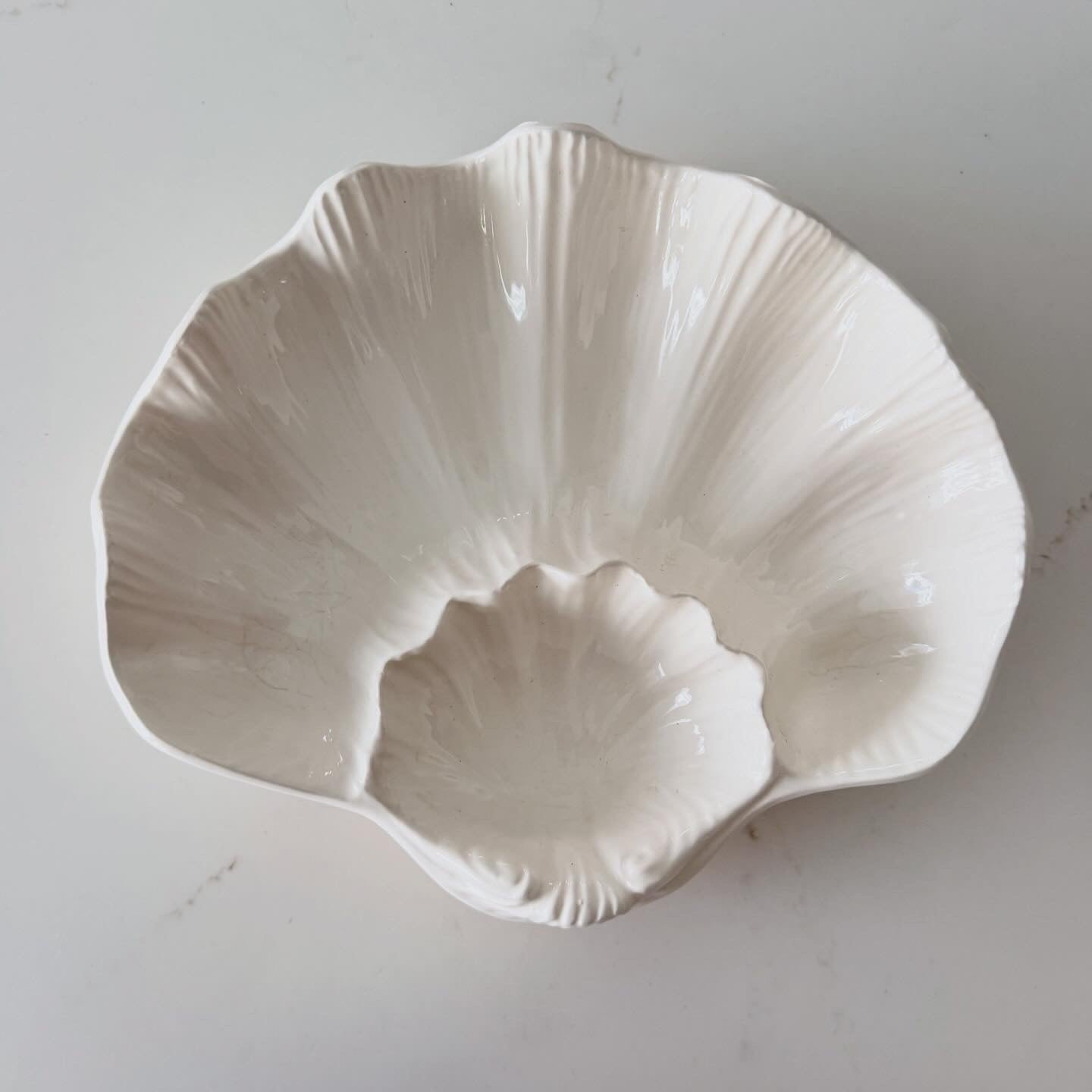 Vintage Japanese Earthenware Clam Shell