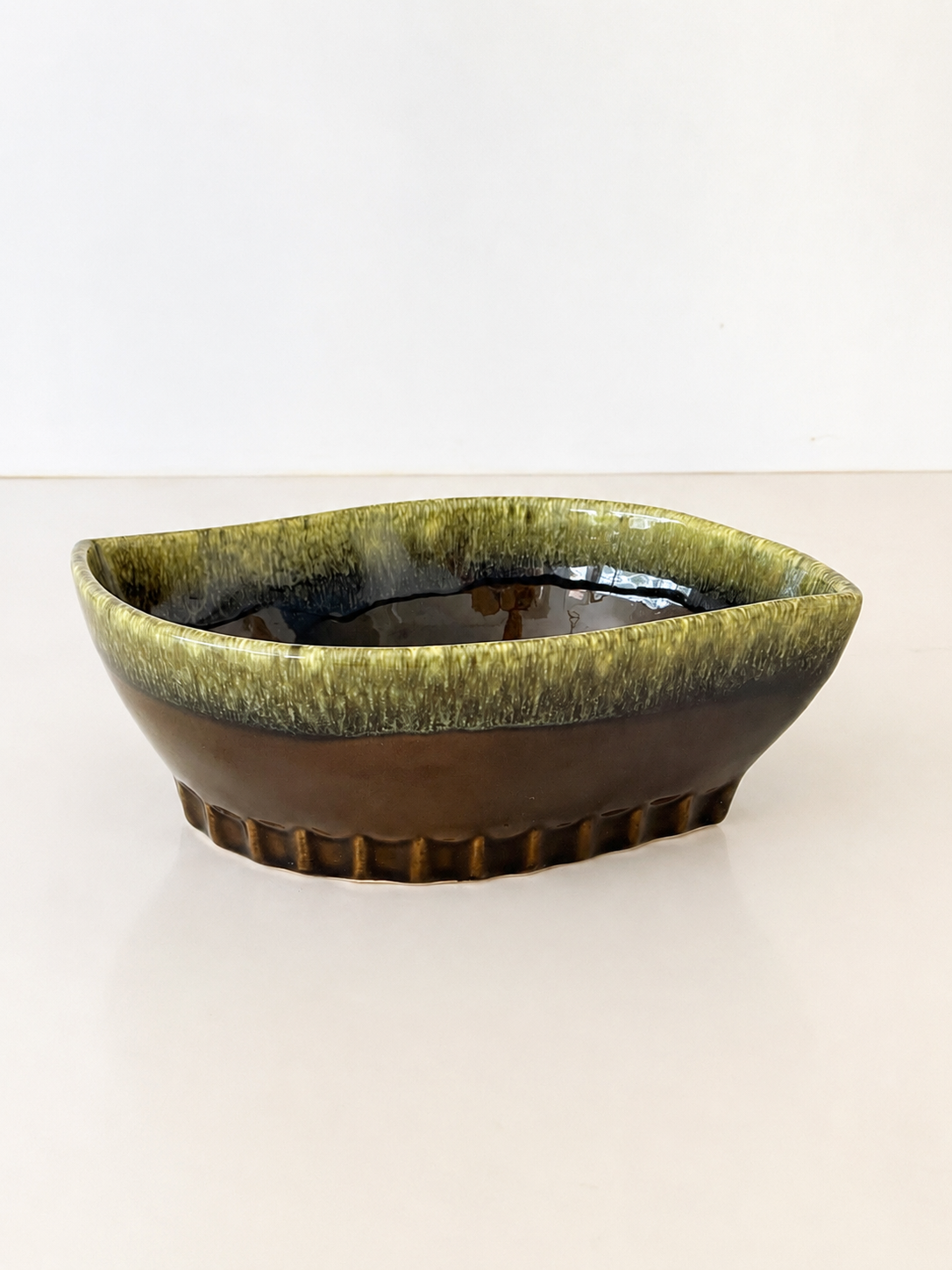 Vintage Hull Pottery Ombre Planter
