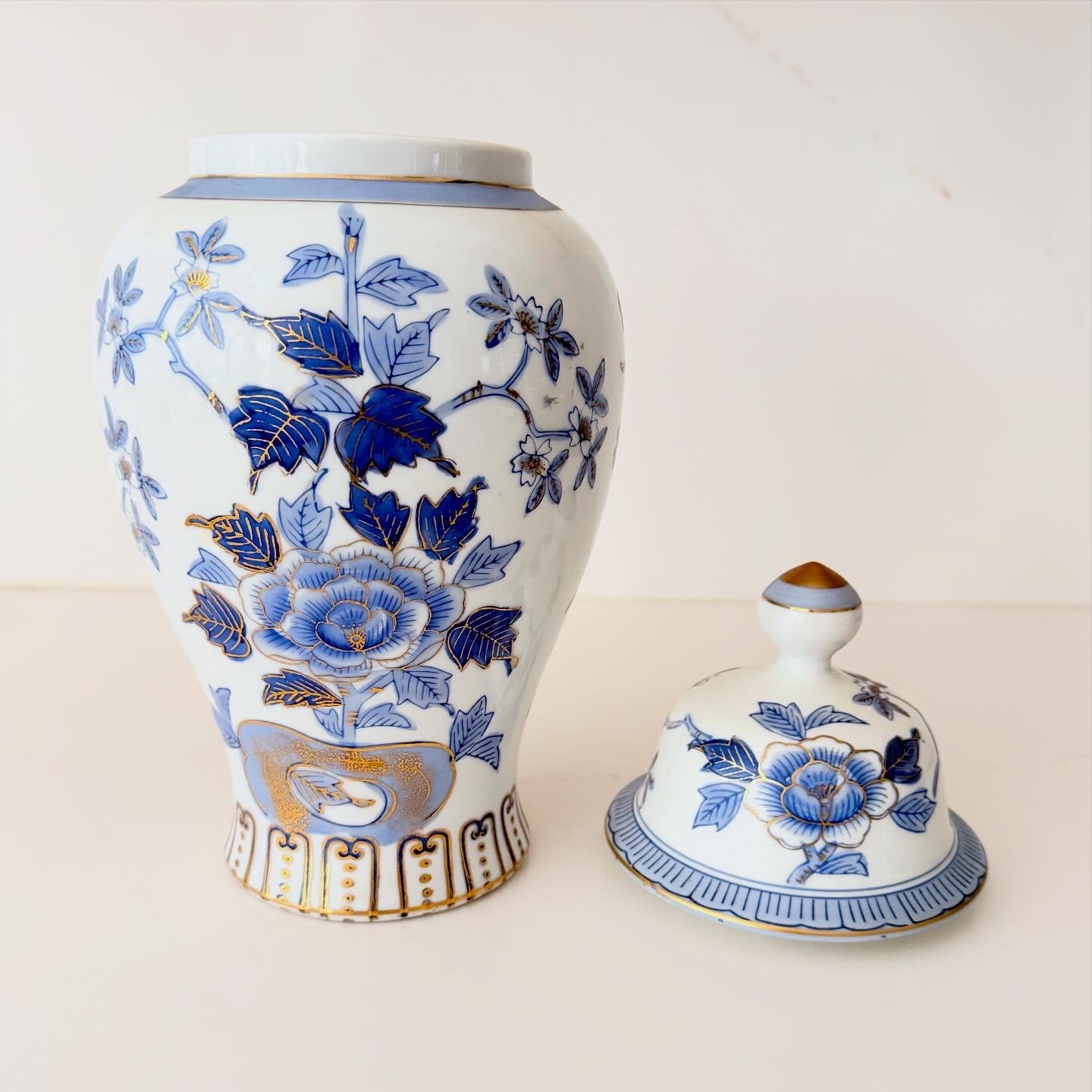 Vintage Andrea by Sadek Ginger Jar