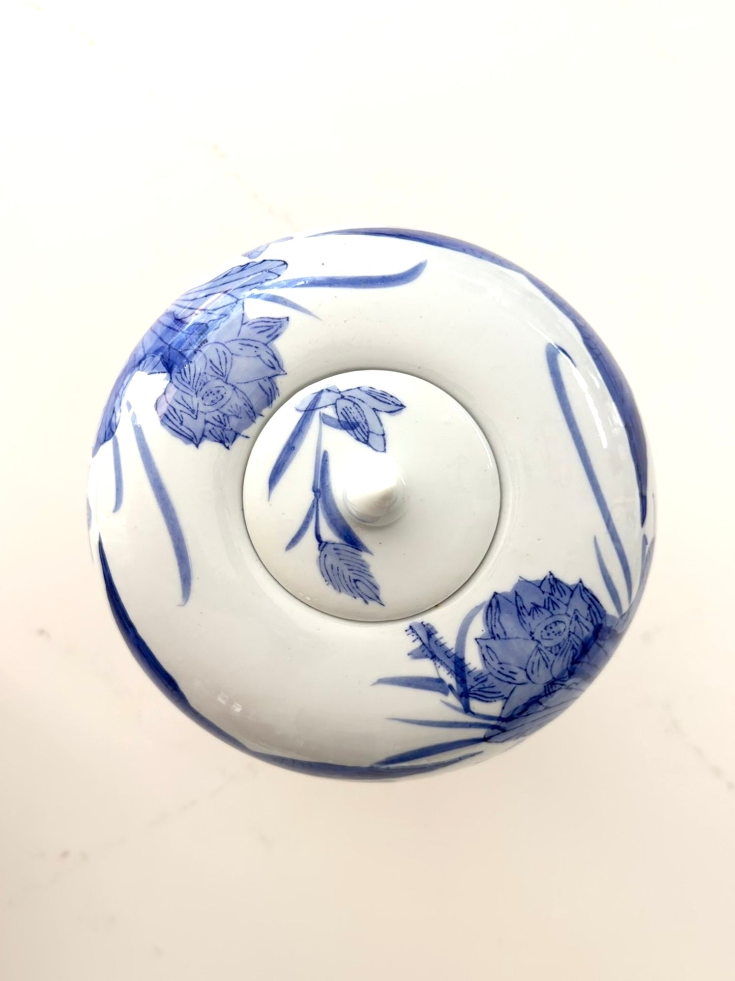 Large Vintage Melon Jar with Chinoiserie Crane Motif
