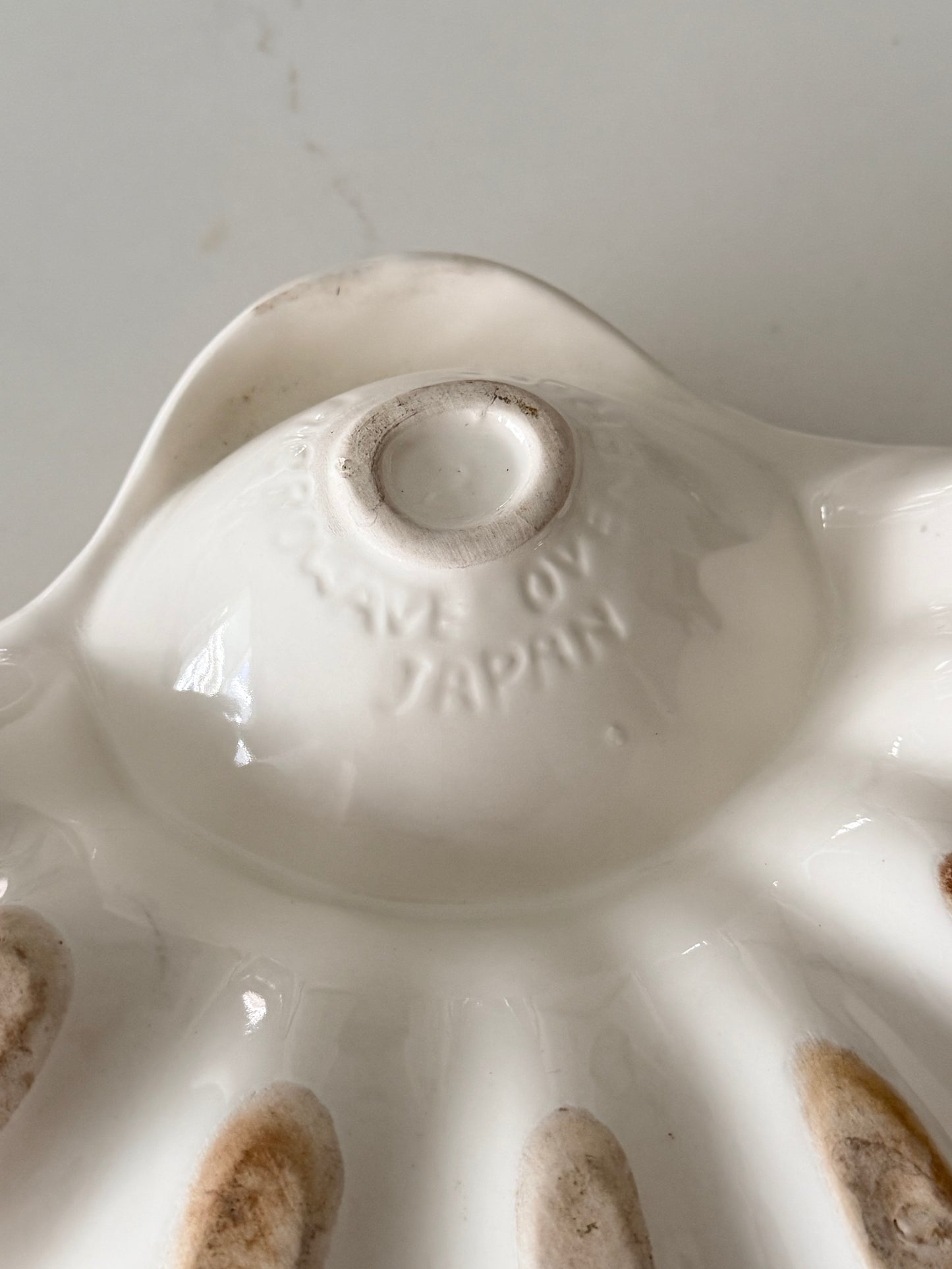 Vintage Japanese Earthenware Clam Shell