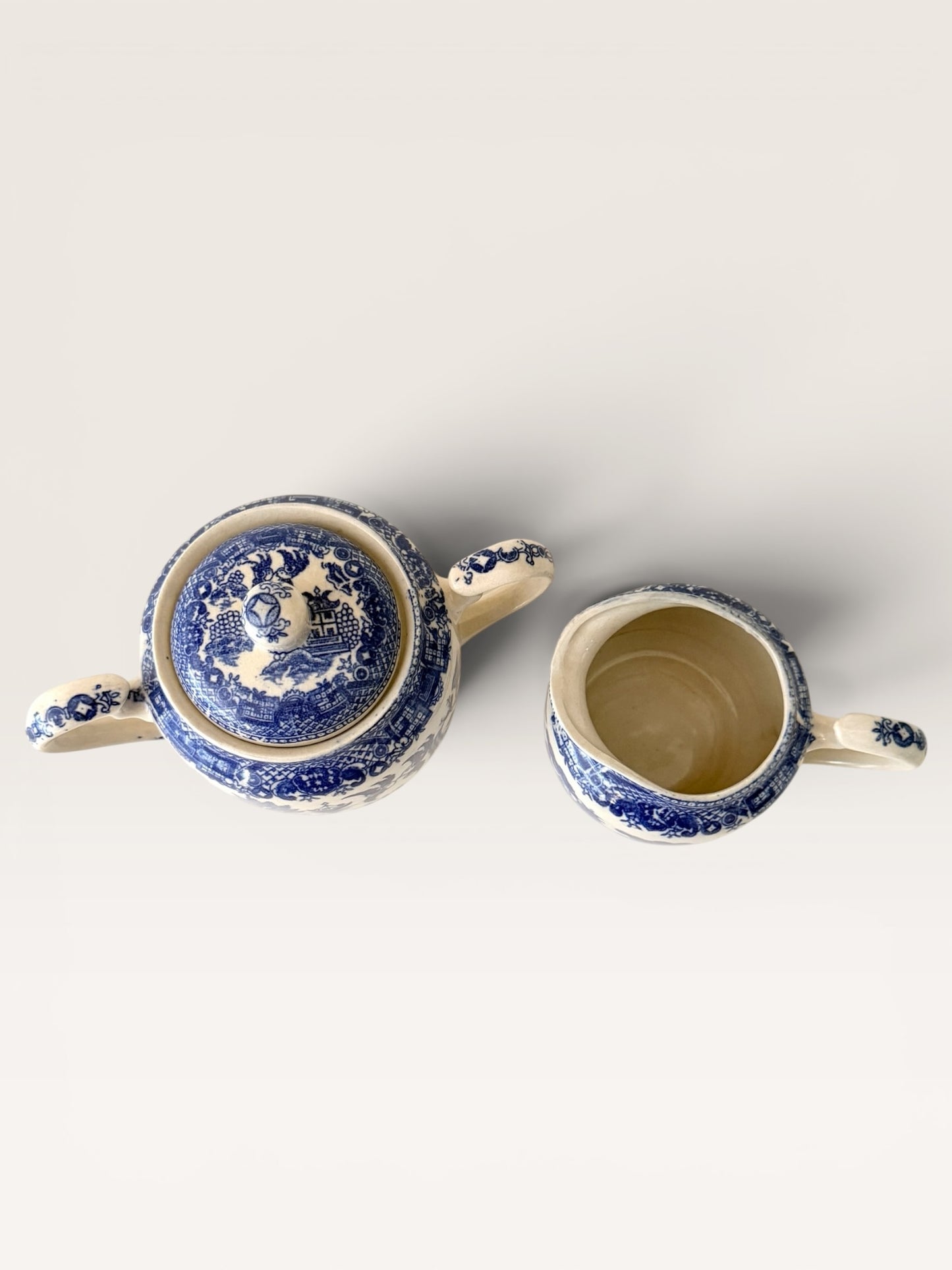 Vintage Blue Willow Creamer & Covered Sugar Bowl Set