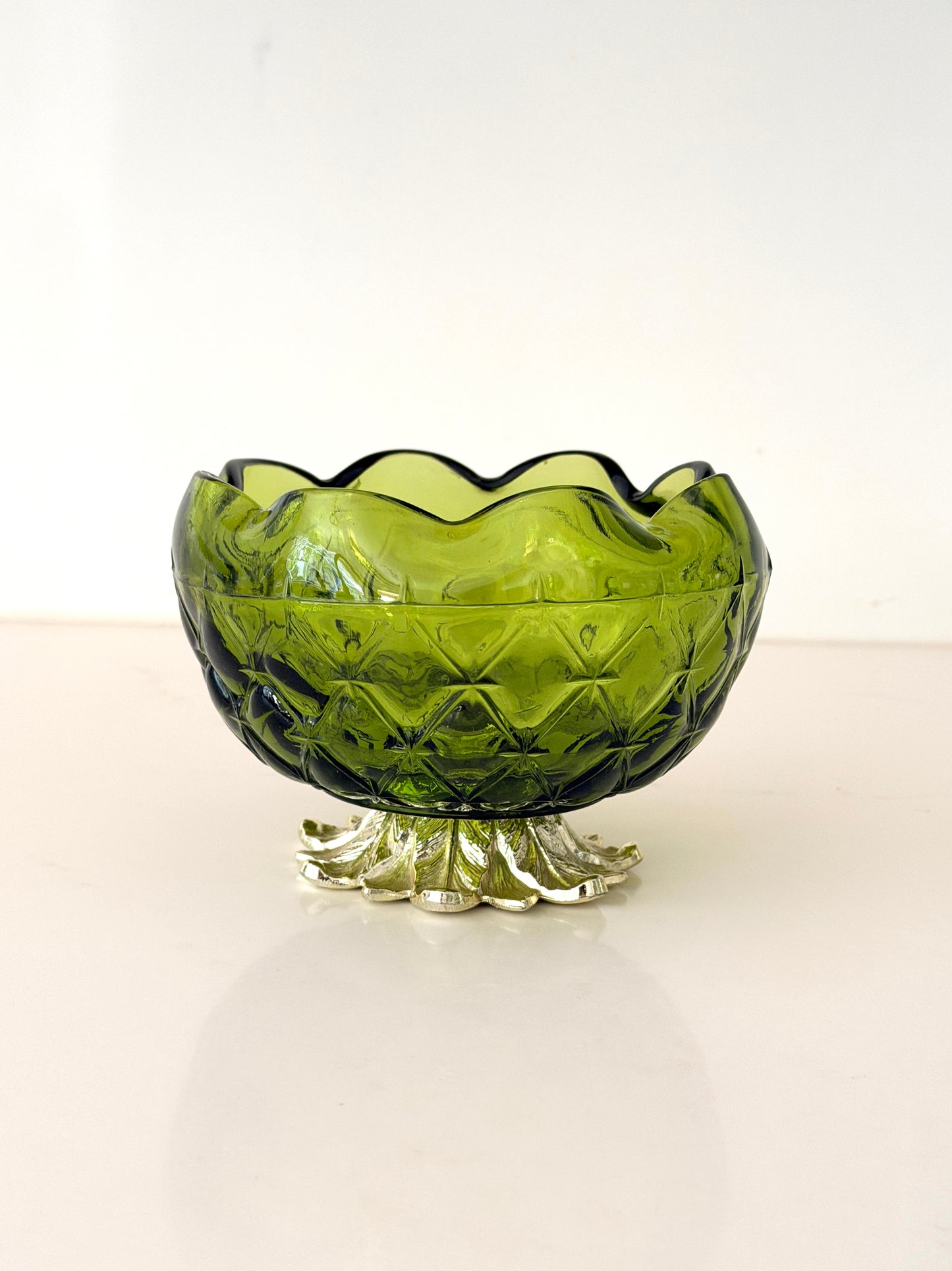 Indiana Ruffled Glass Footed Bowl