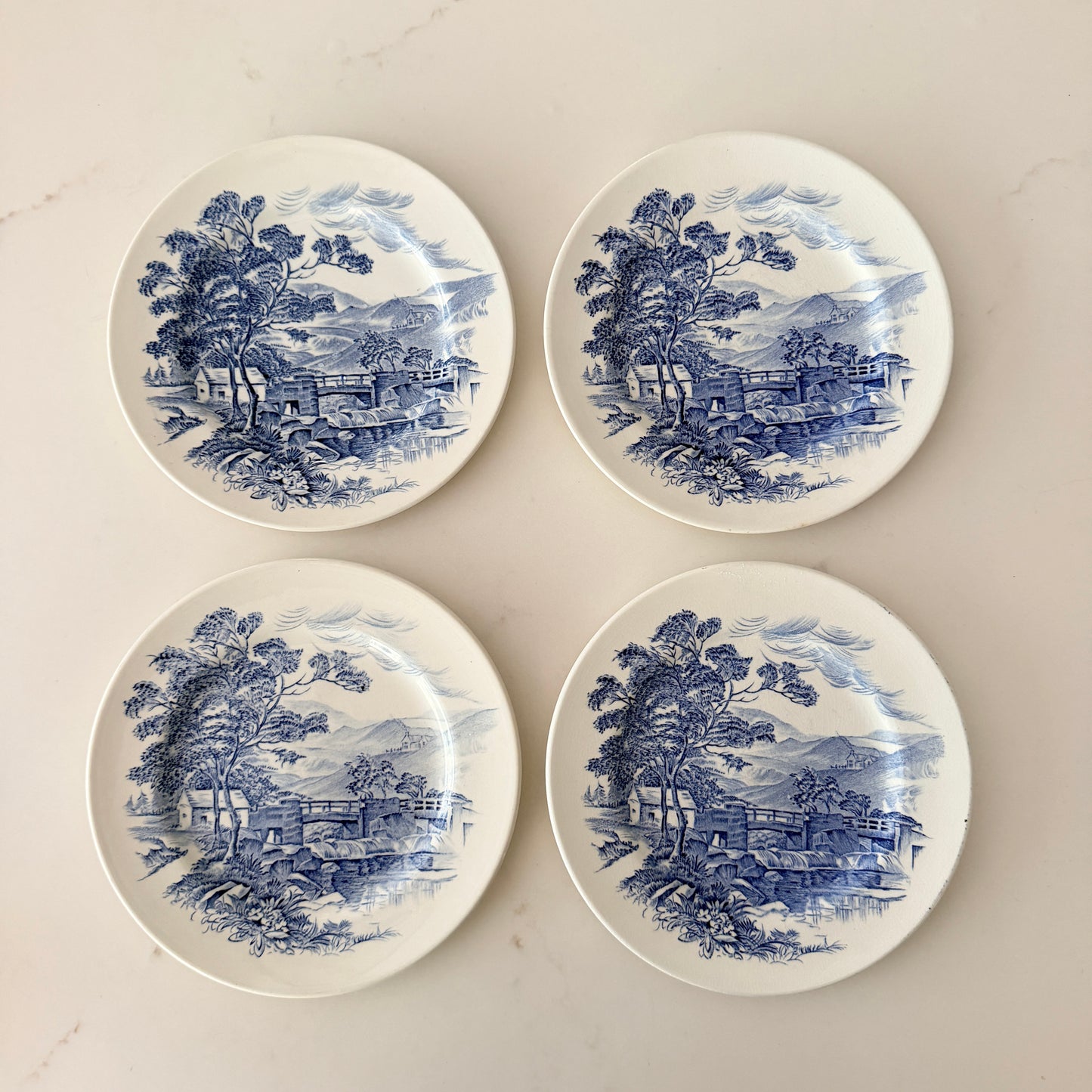 Vintage Wedgwood Countryside 7" Plate