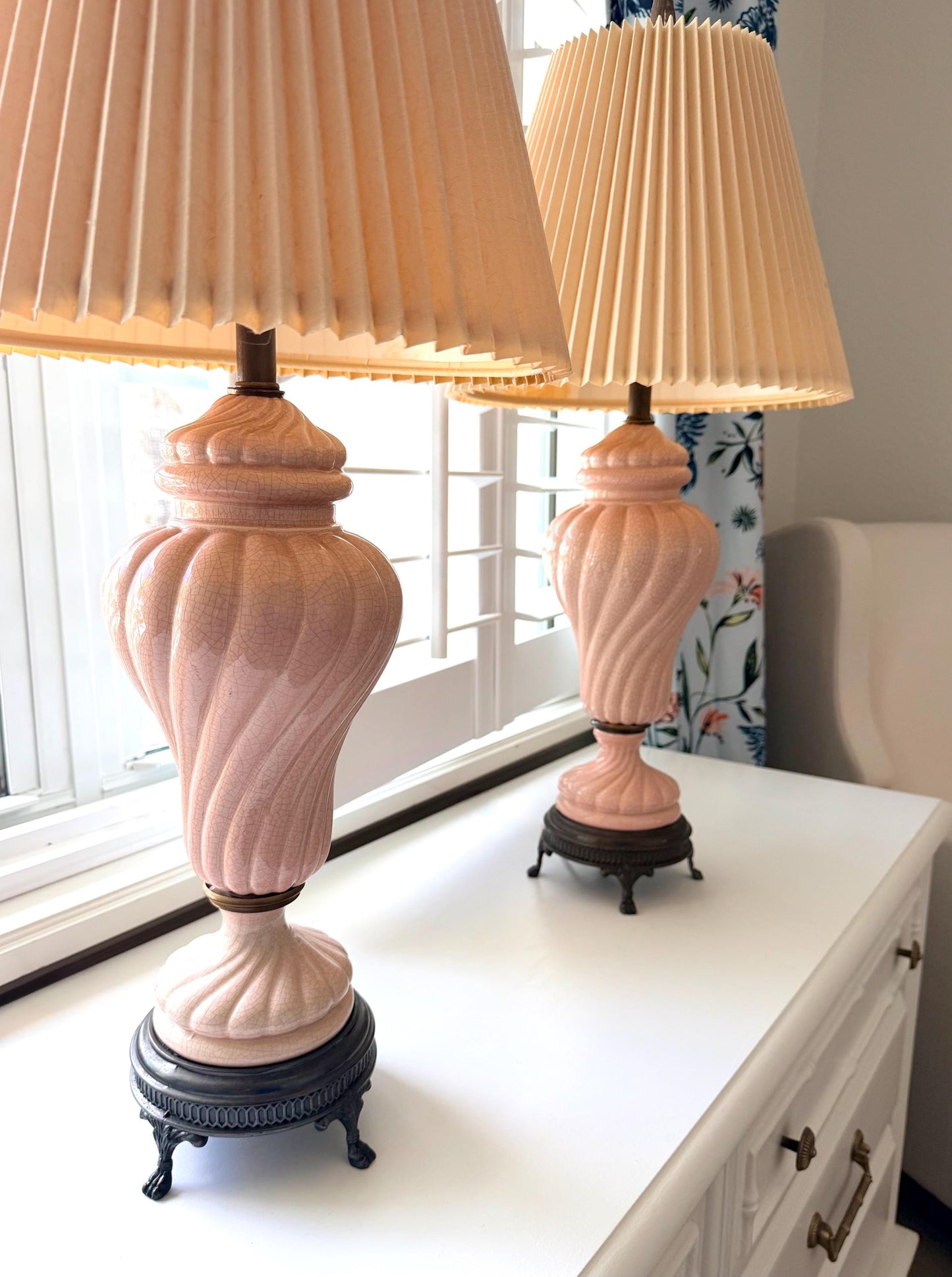 Vintage Pair of Ceramic Hollywood Regency Lamps