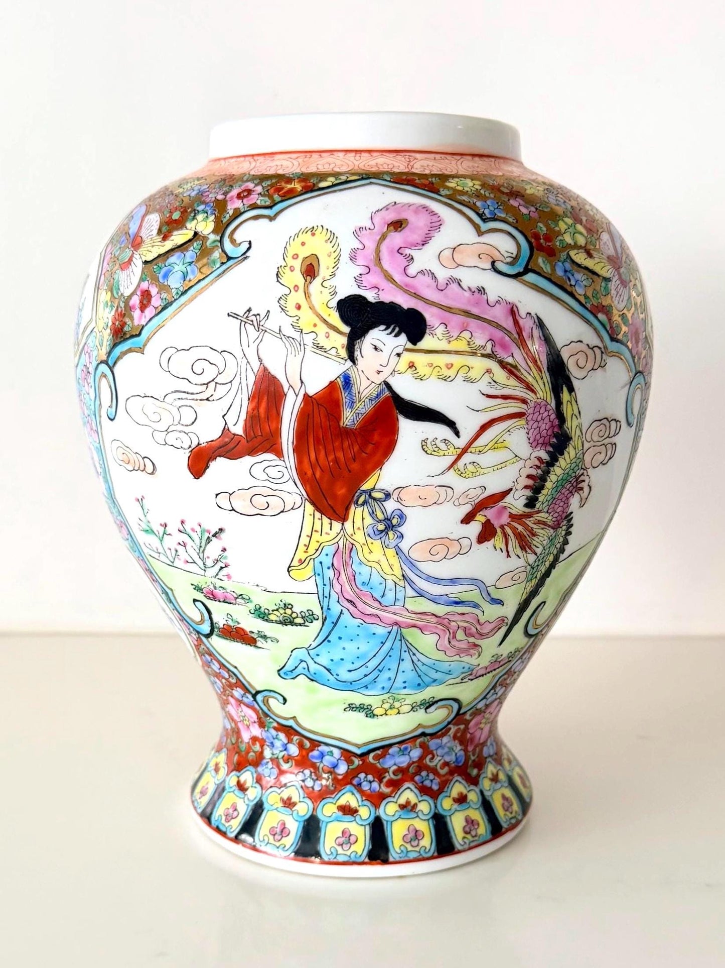 Vintage Famille Rose Vase